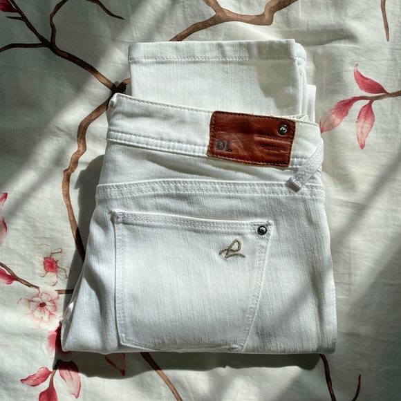 DL1961 Nicky Mid-Rise Skinny Denim - Picture 1 of 10